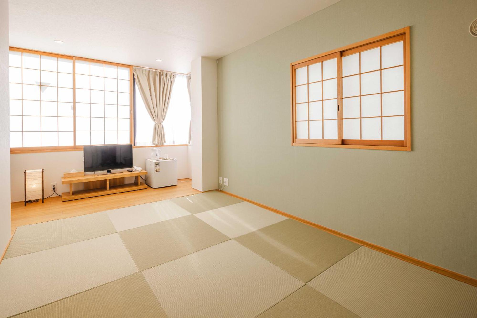 Miro Hotel Momodanikoen-Mae Osaka Ruang foto